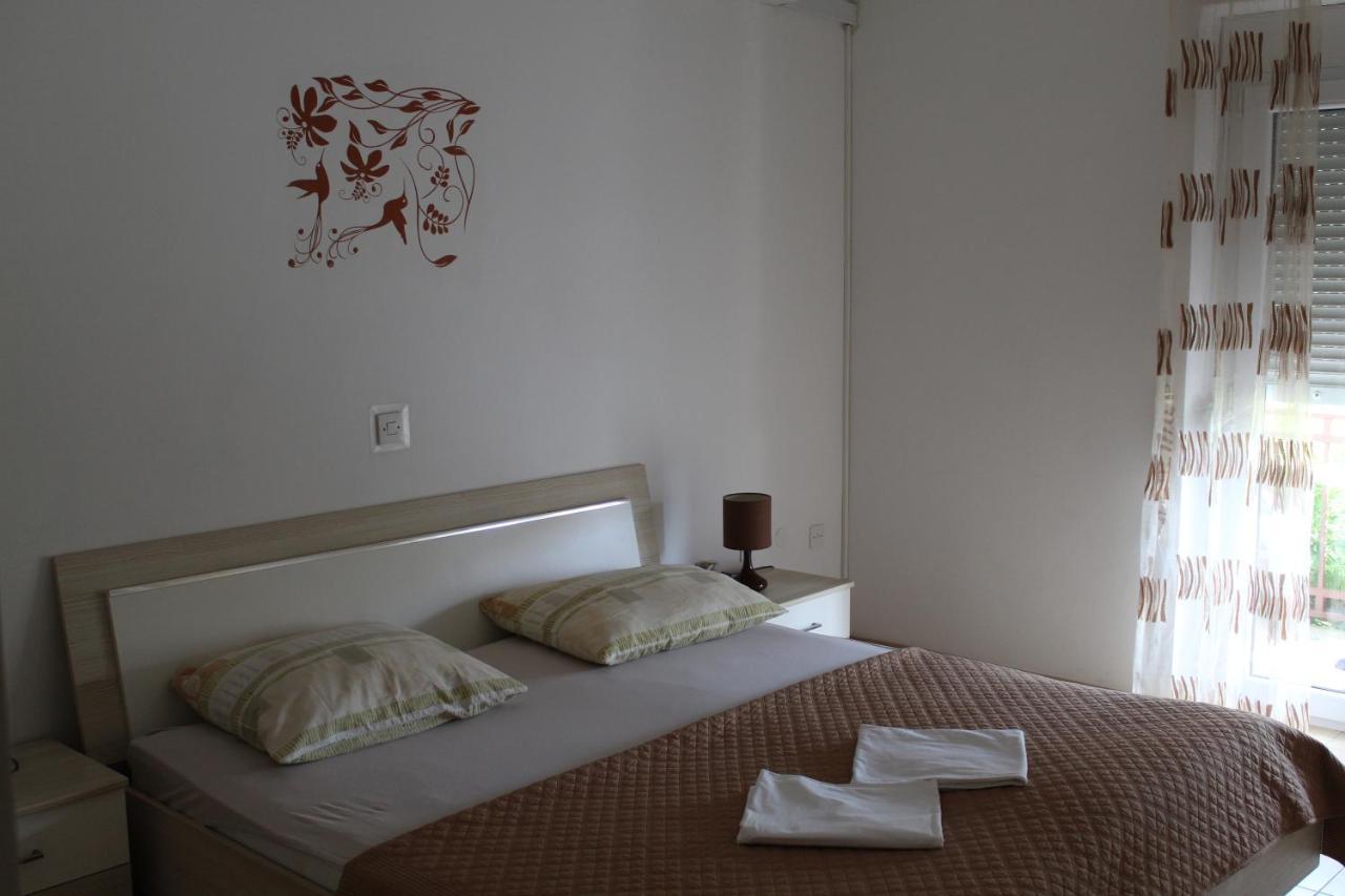 Nikola Leko Guest House Hvar Town Exterior photo